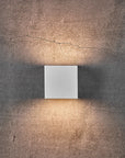 Turn Wall Light | White or Black