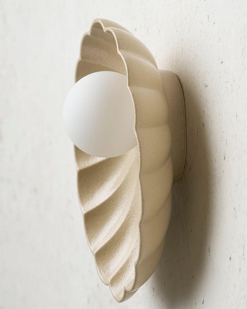 Ceramic Wall Oyster Sconce Light