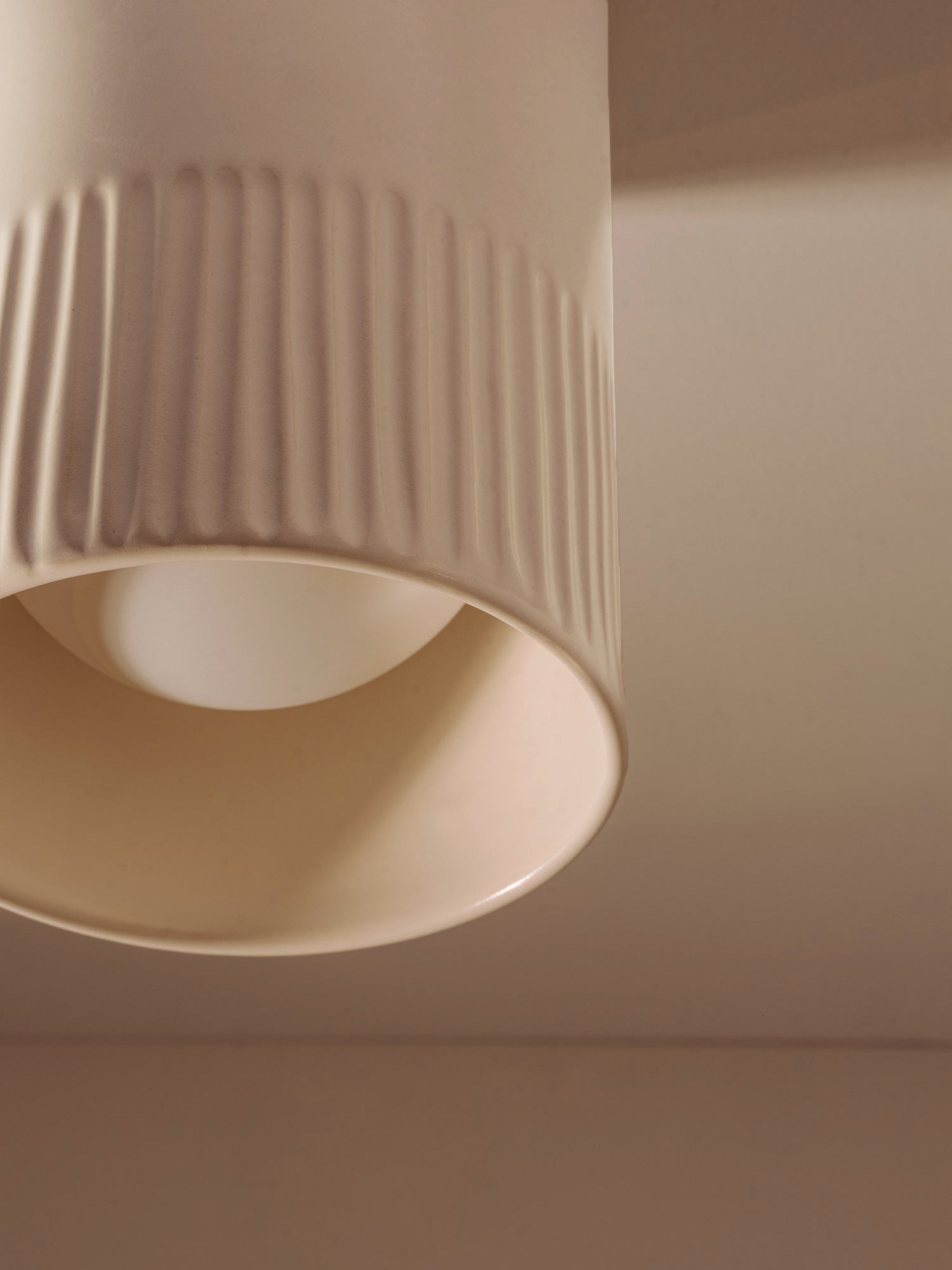 Day Surface Mount Ceramic Ceiling Light