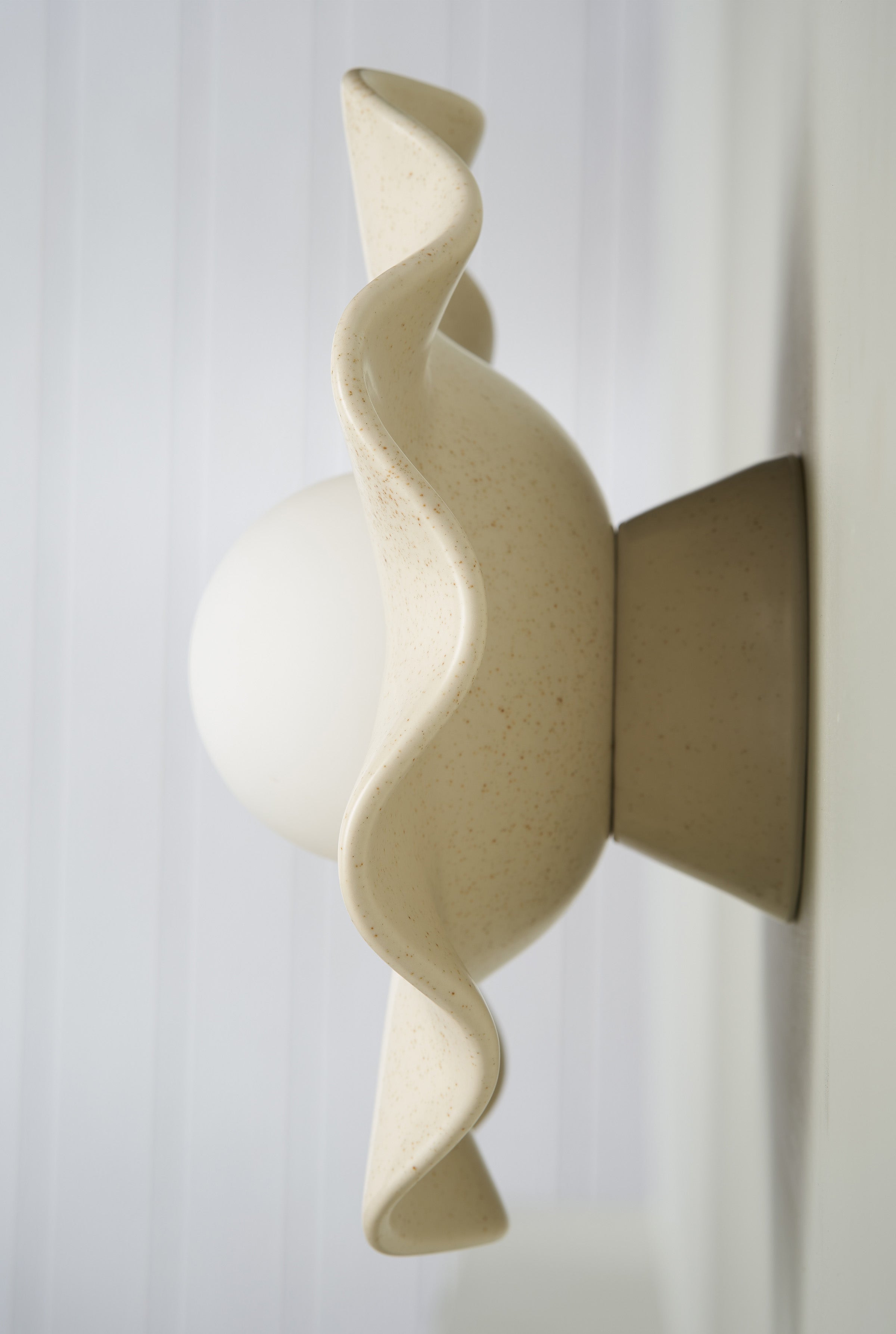 Ceramic Wall Pearl Sconce Light