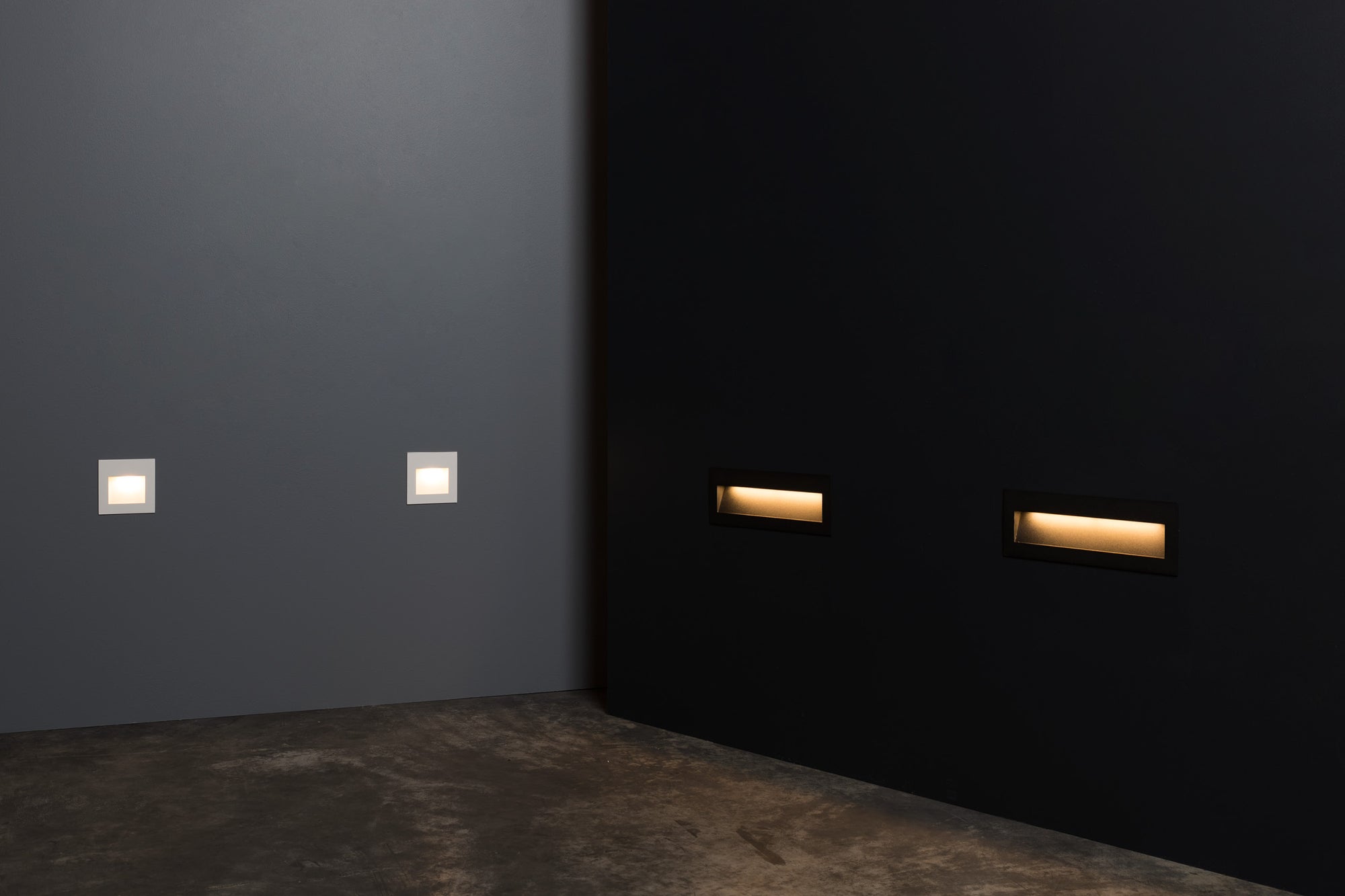 Cuadro Wall Light