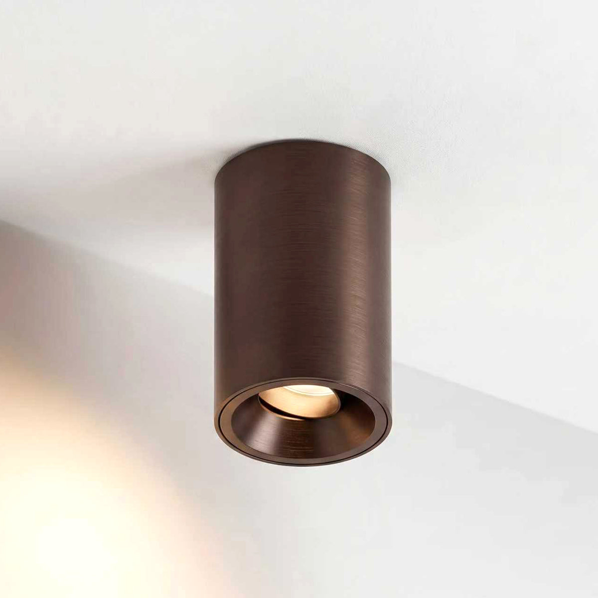 Fuoco Surface Mount Adjustable Downlight