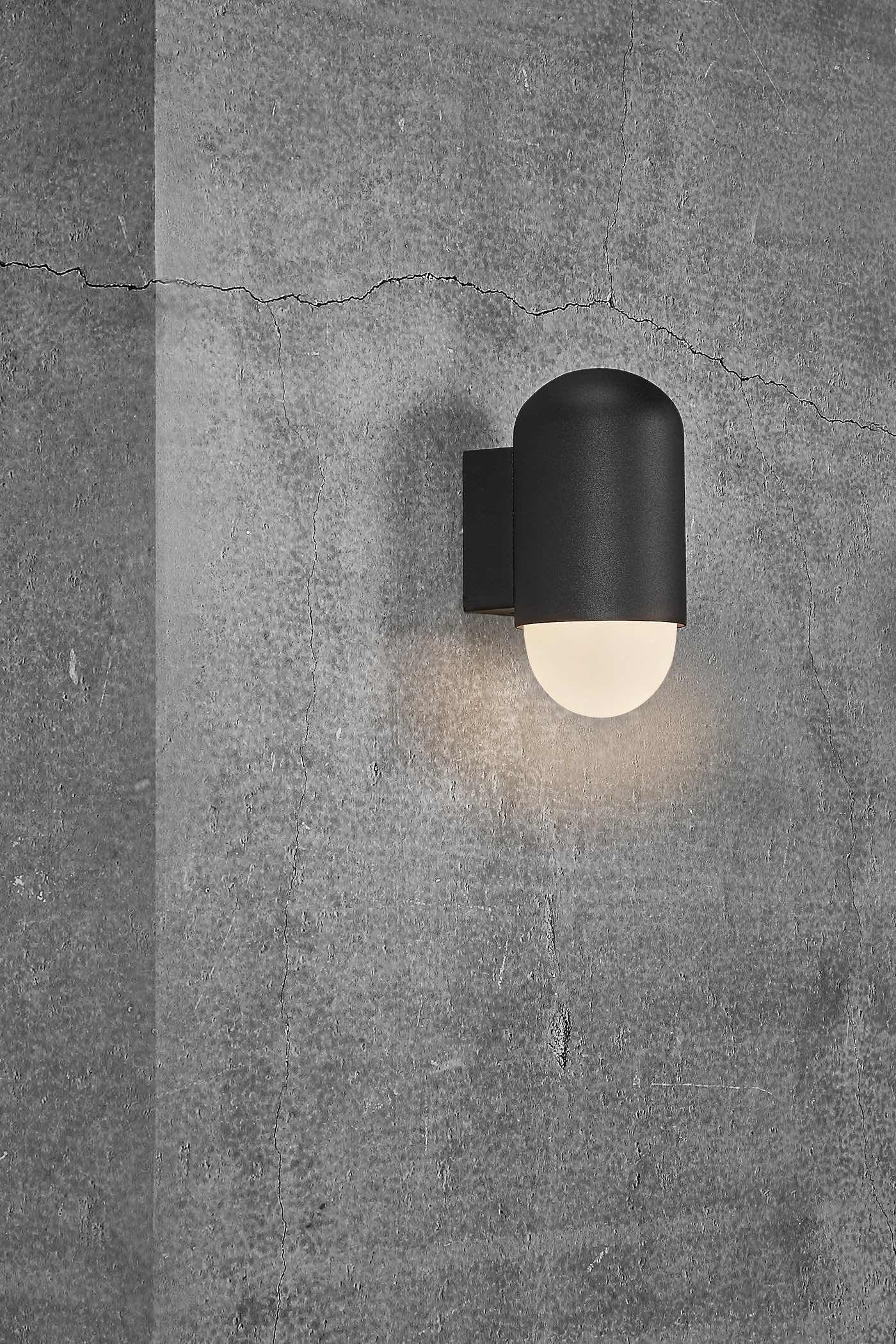 Curve Wall Light