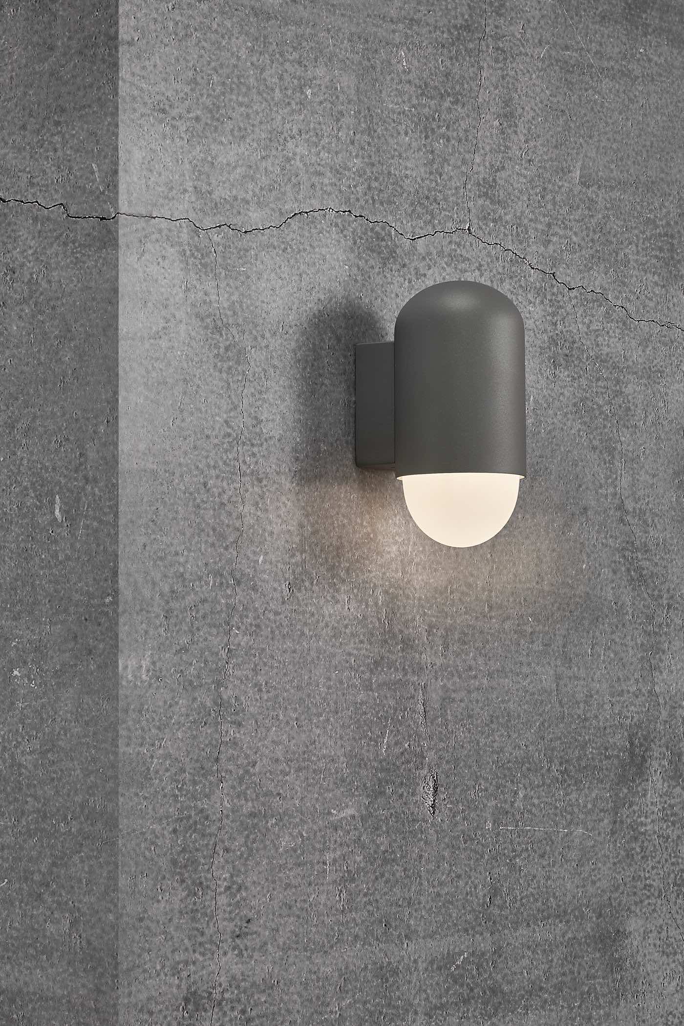 Curve Wall Light