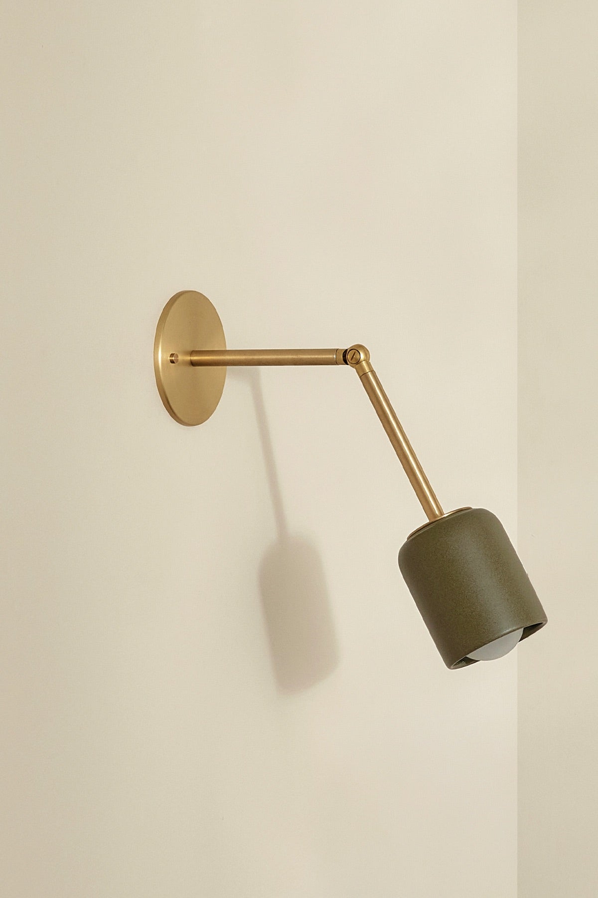 Terra 1 Long Articulating Wall Light