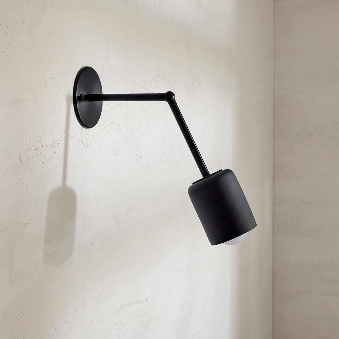 Terra 1 Long Articulating Wall Light