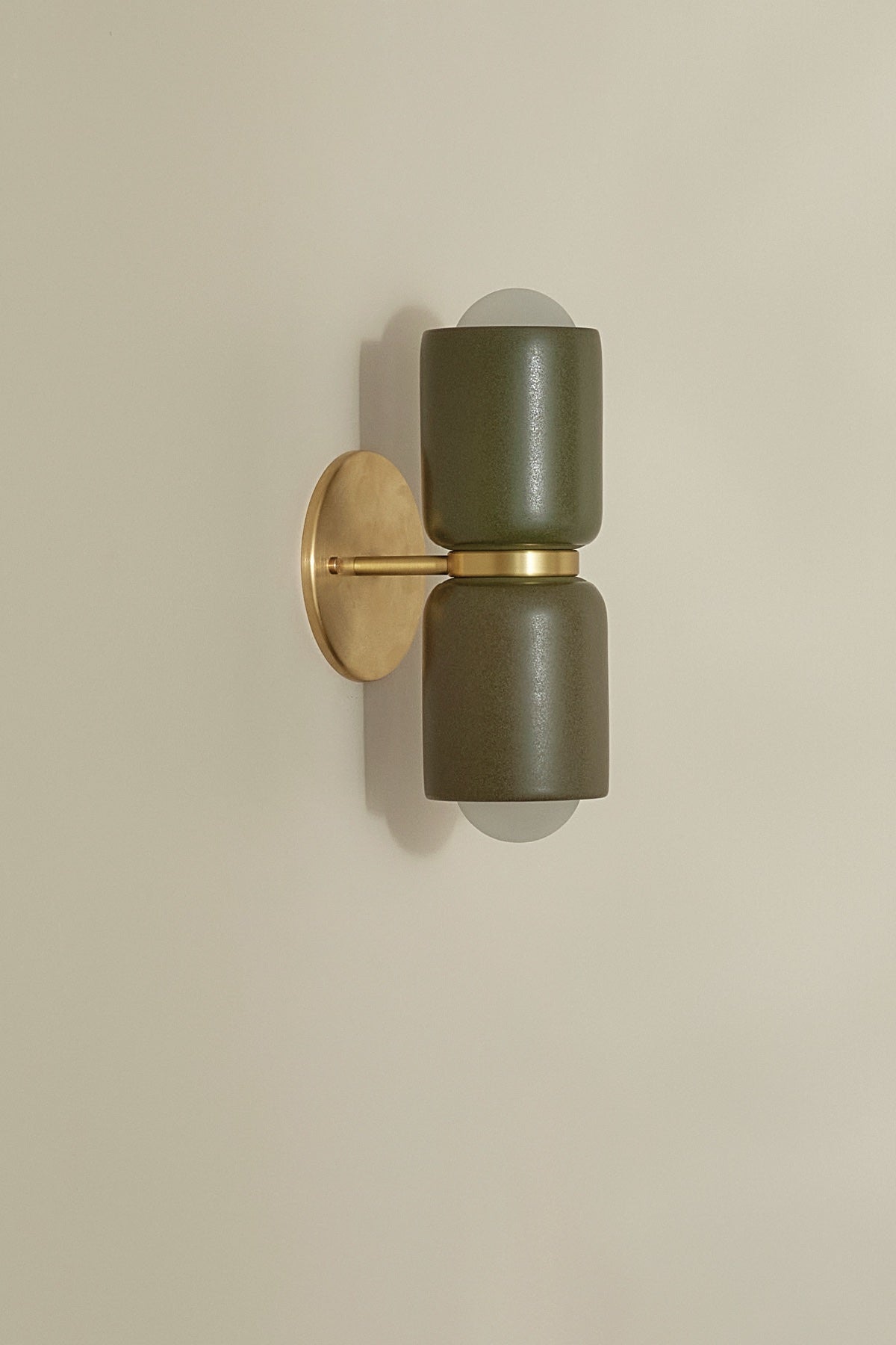 Terra 2 Wall Light