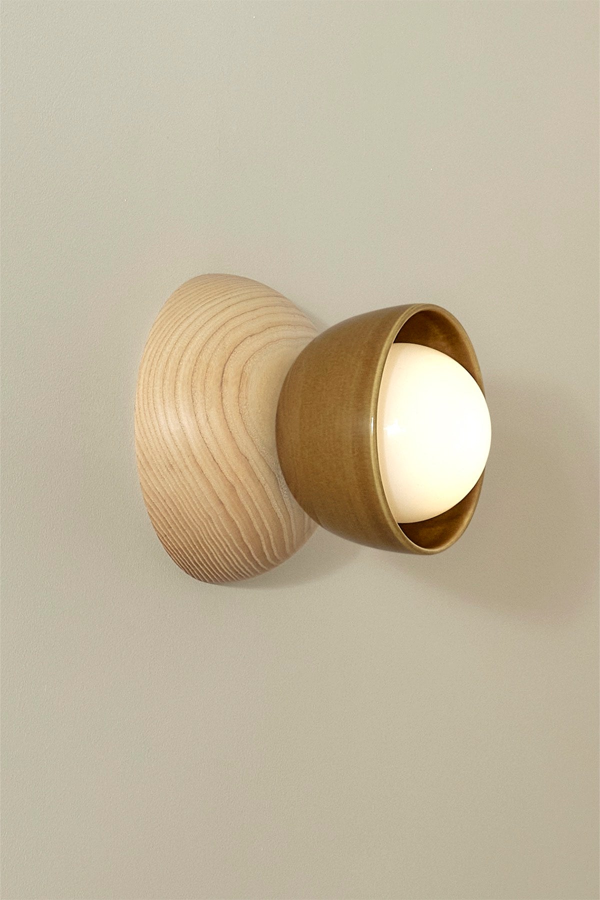Terra 00 Surface Sconce