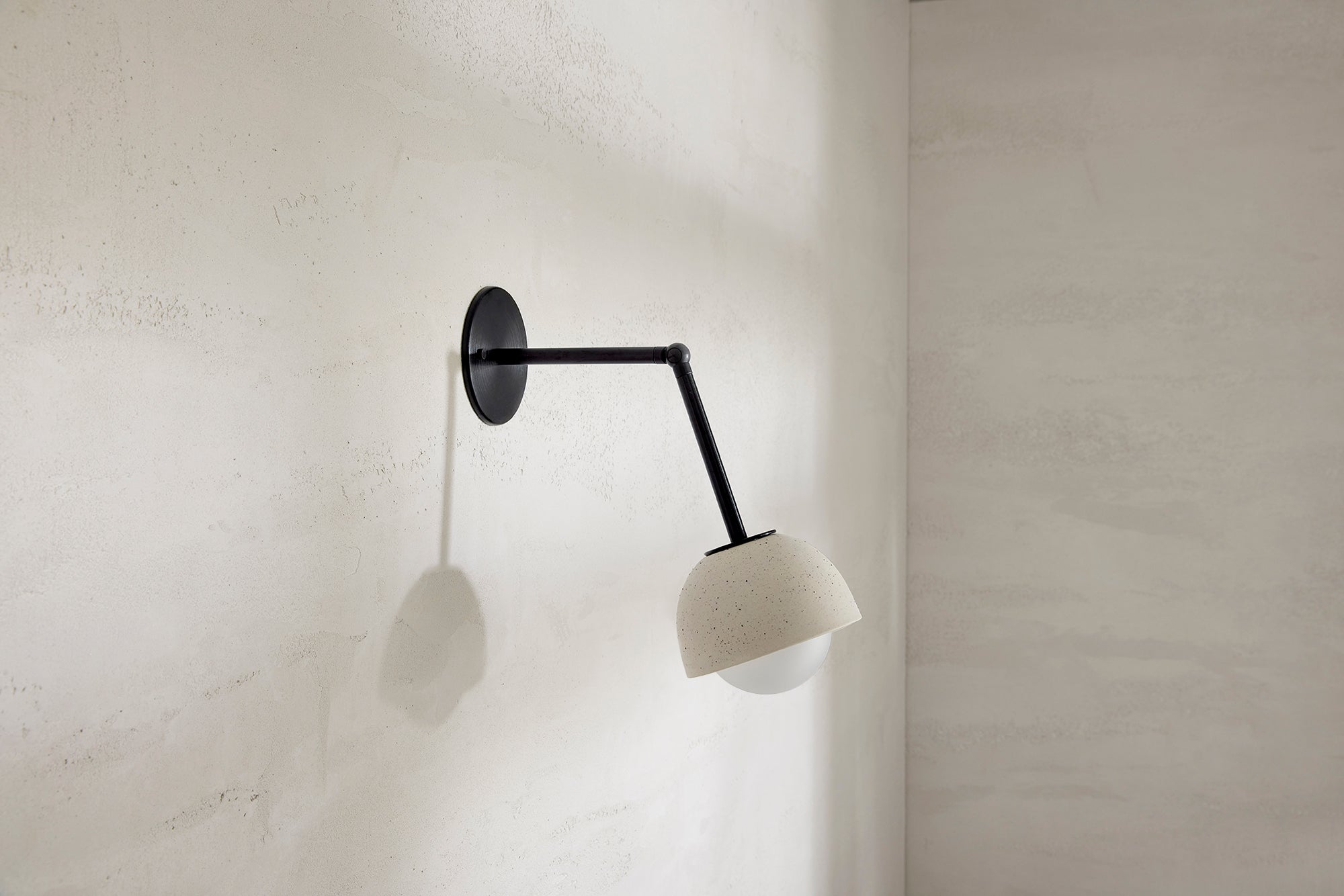 Terra 0 Long Wall Light