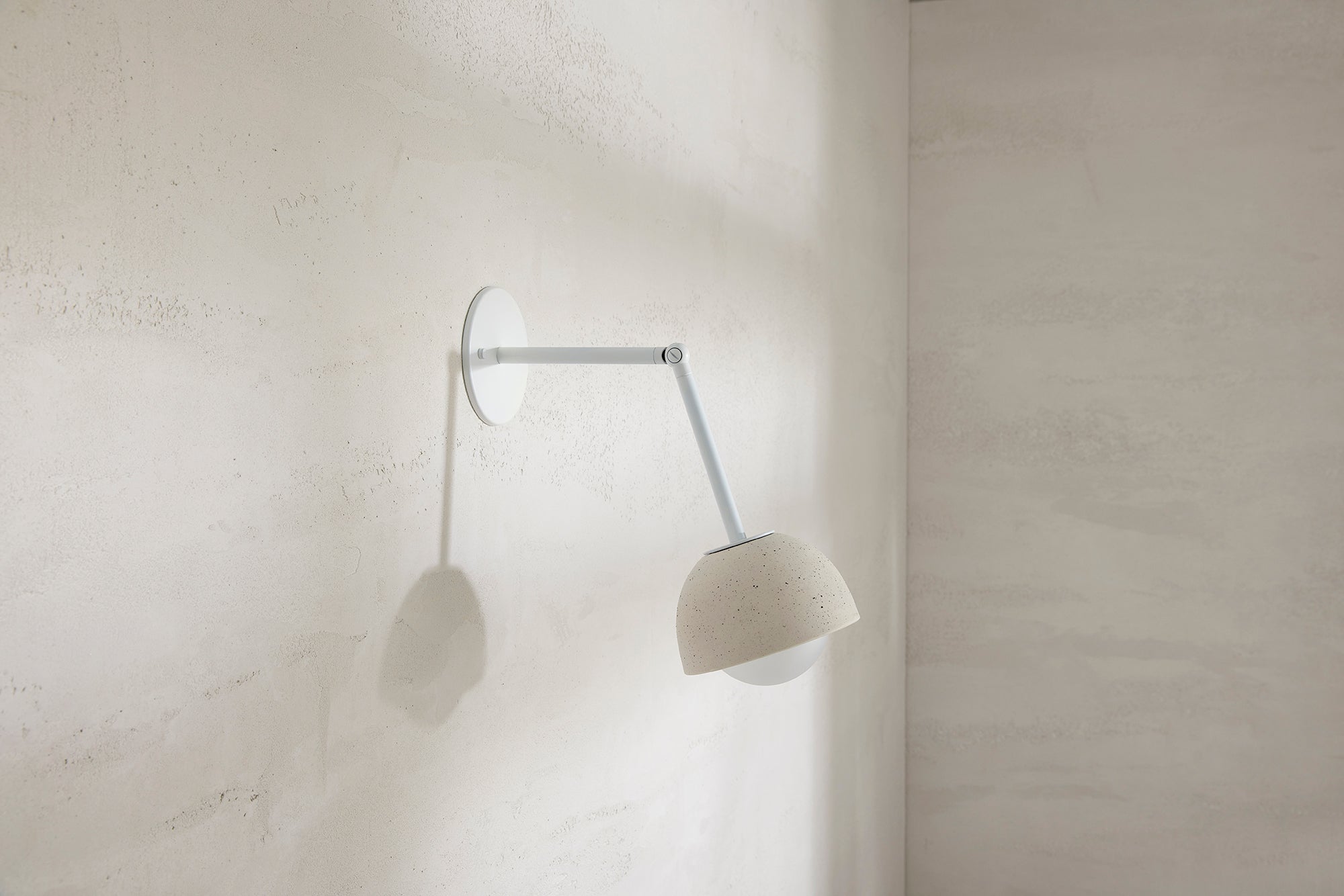 Terra 0 Long Wall Light
