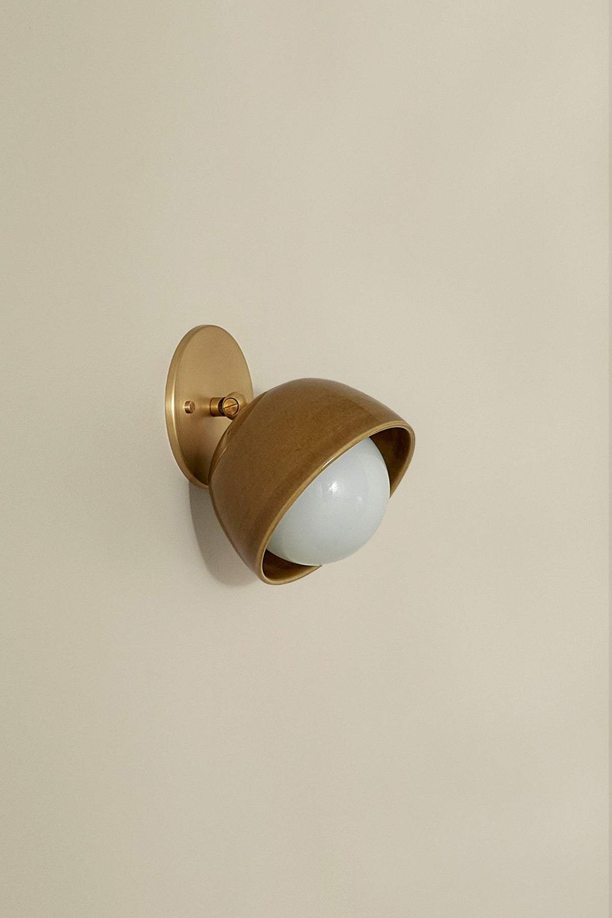Terra 0 Short Articulating Surface Sconce