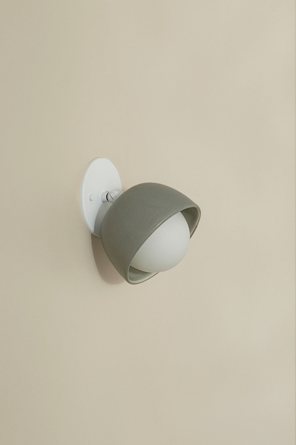 Terra 0 Short Articulating Surface Sconce