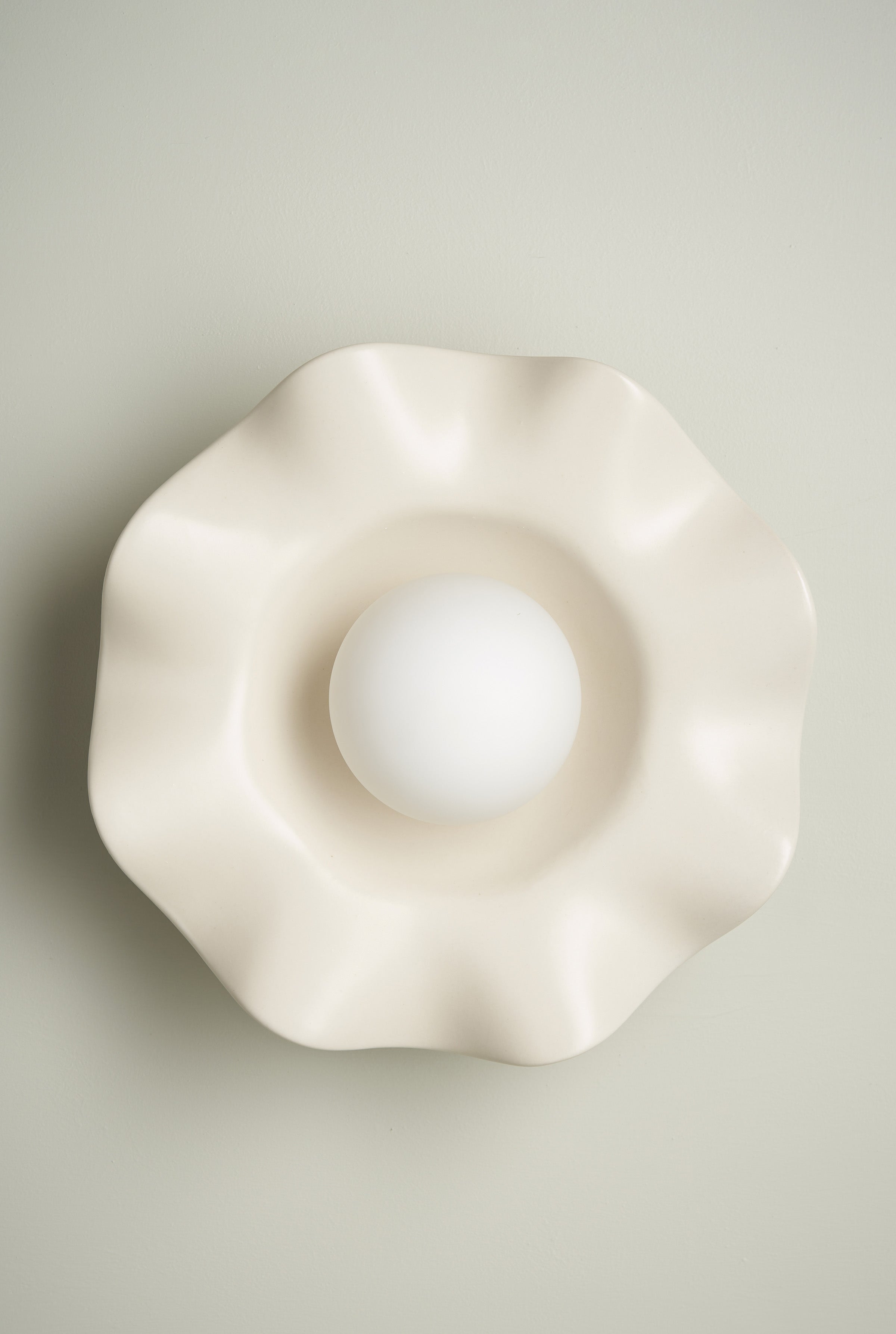 Ceramic Wall Pearl Sconce Light