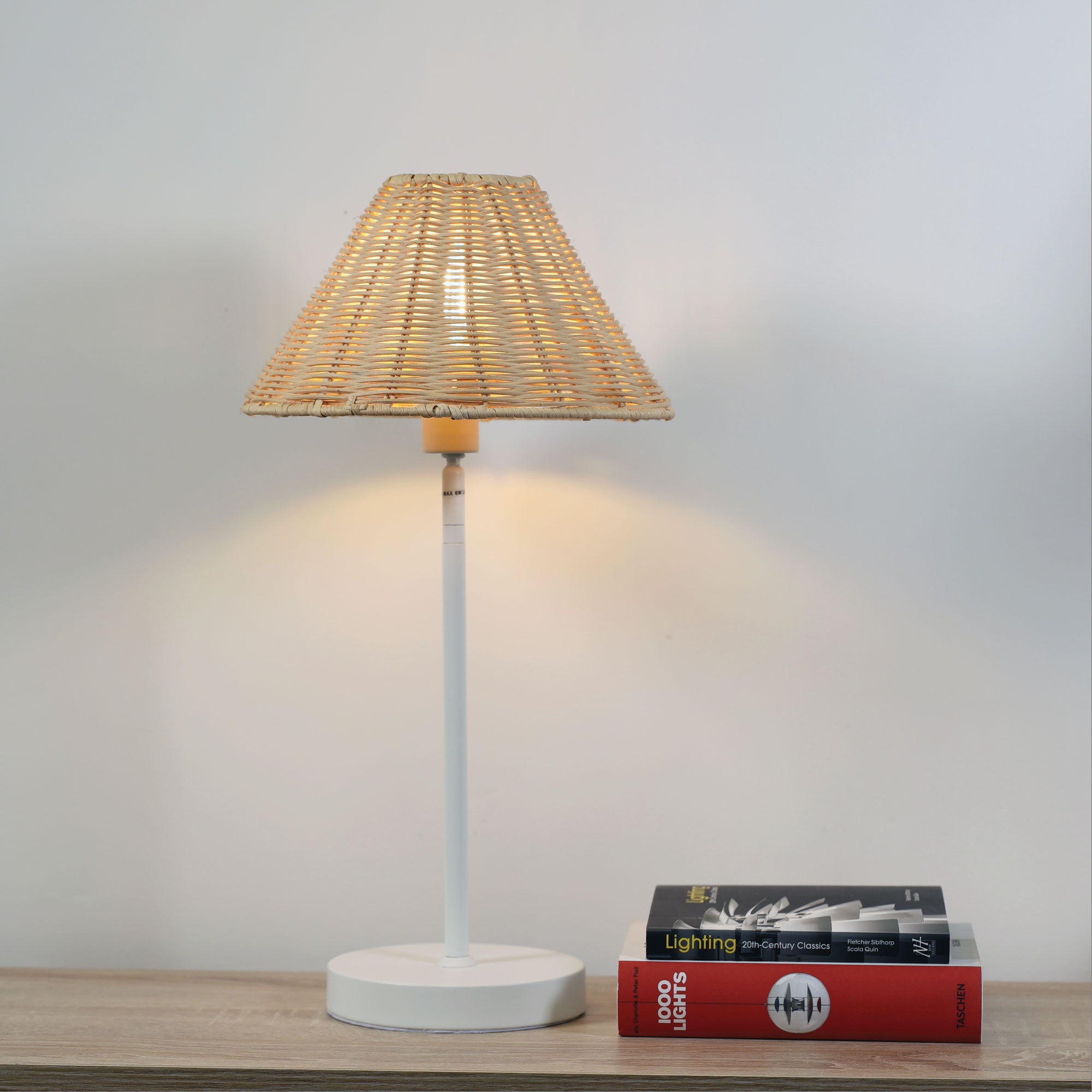 Bella Rattan Table Lamp