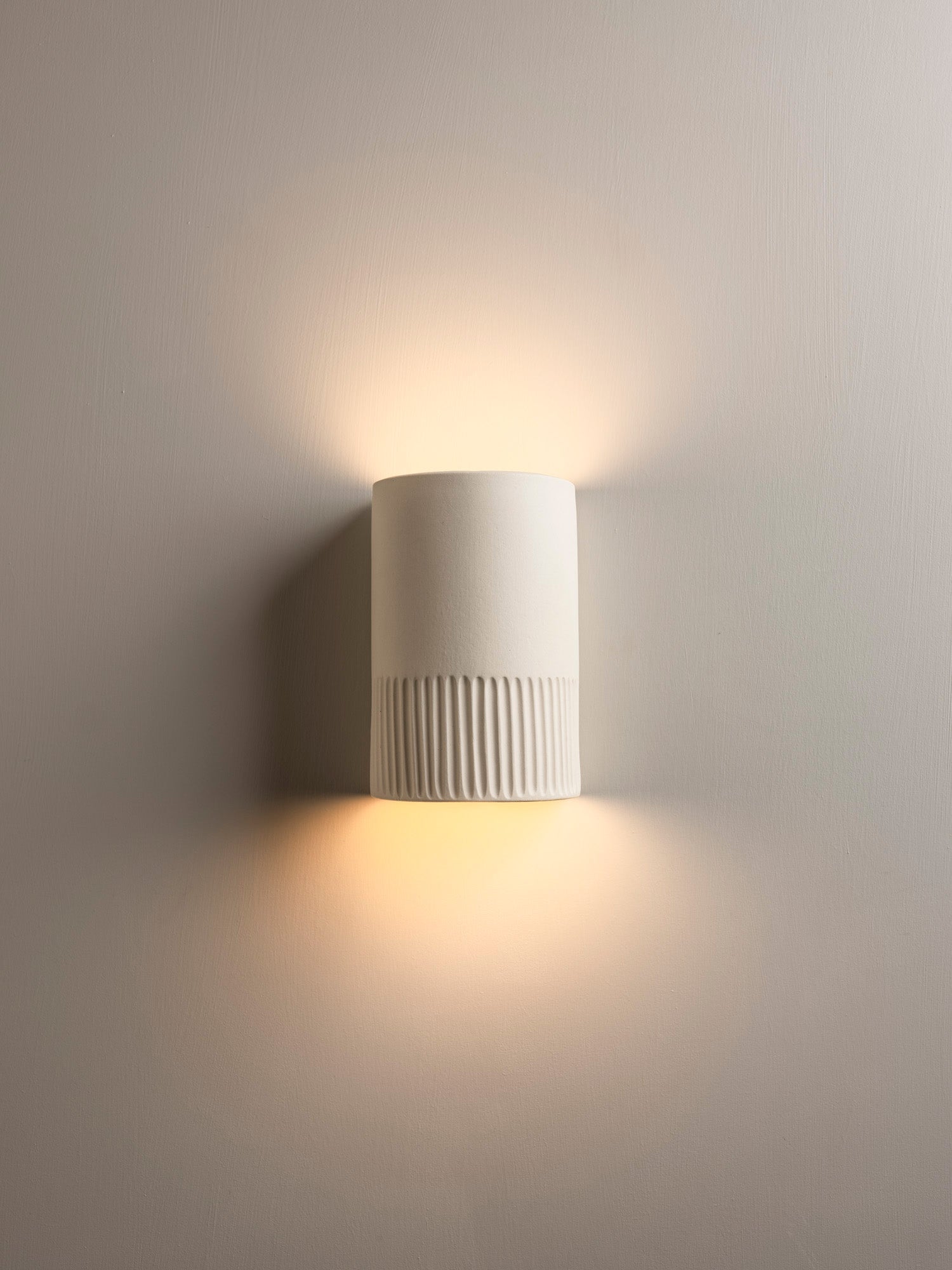 Handmade Ceramic Wall Light IP65 - Stone | Short