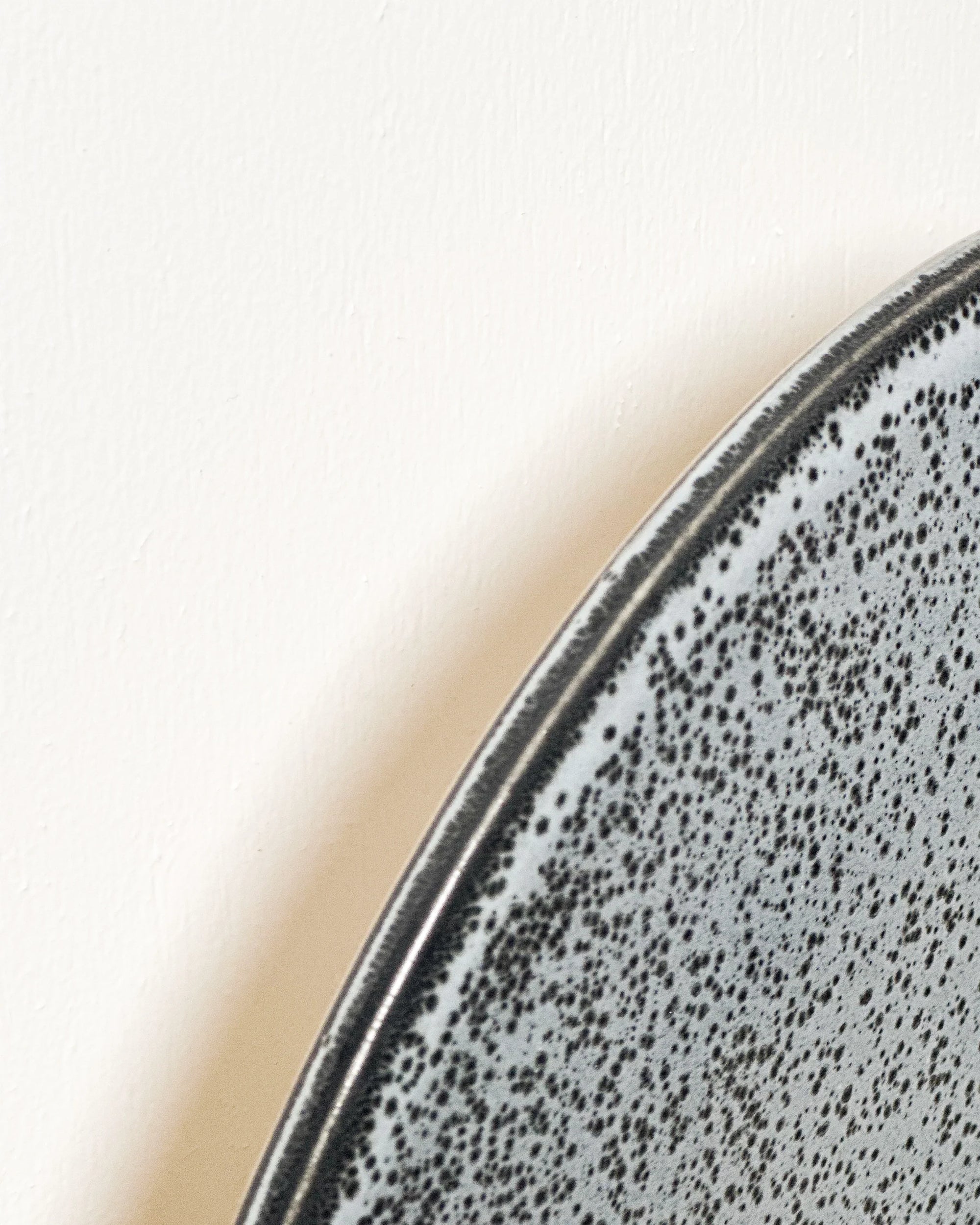 Ceramic Disc Wall Light