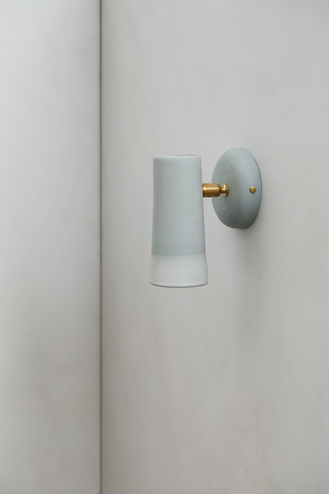 Handmade Porcelain Dusked Evo Wall Light