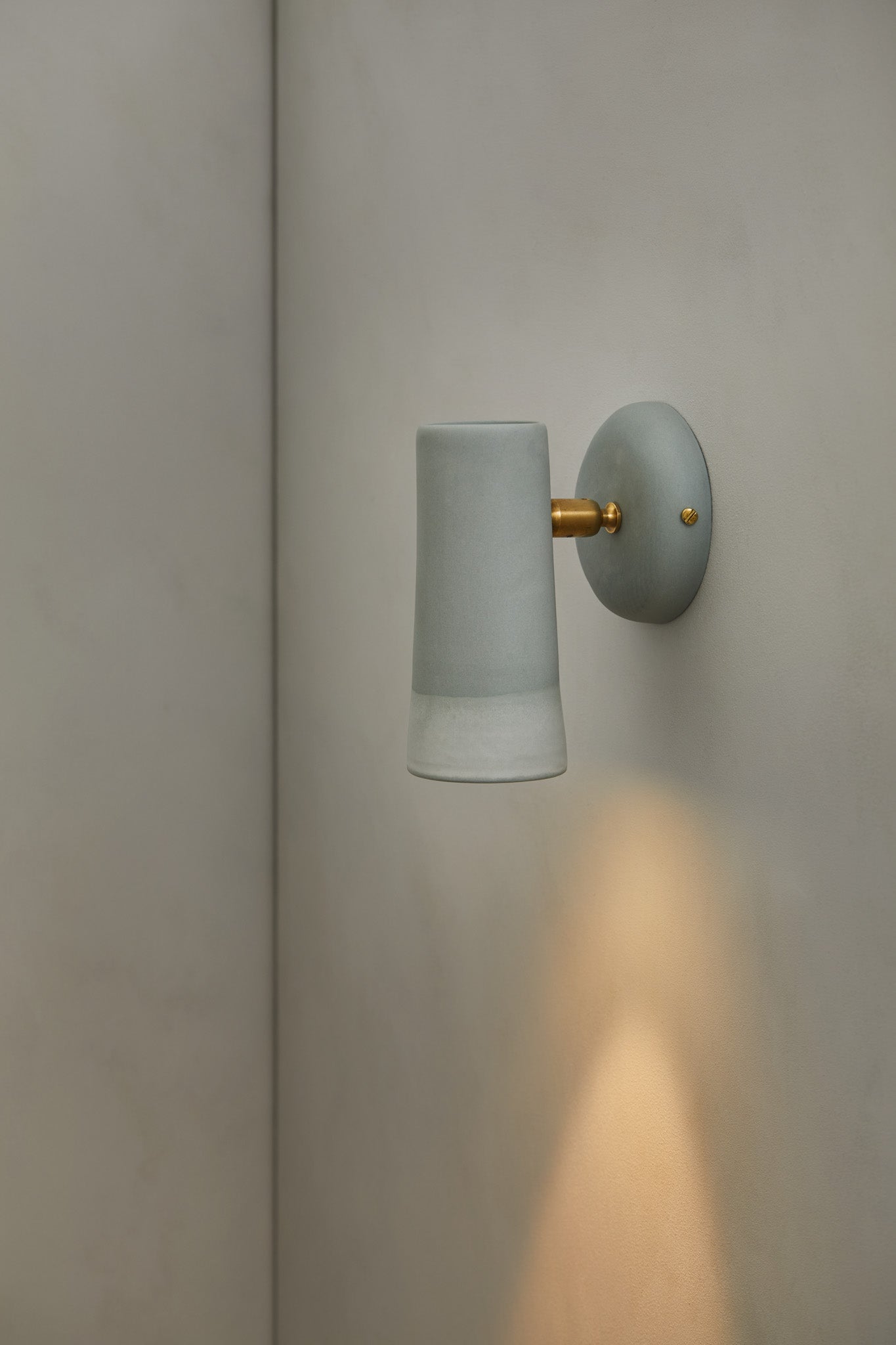 Handmade Porcelain Dusked Evo Wall Light