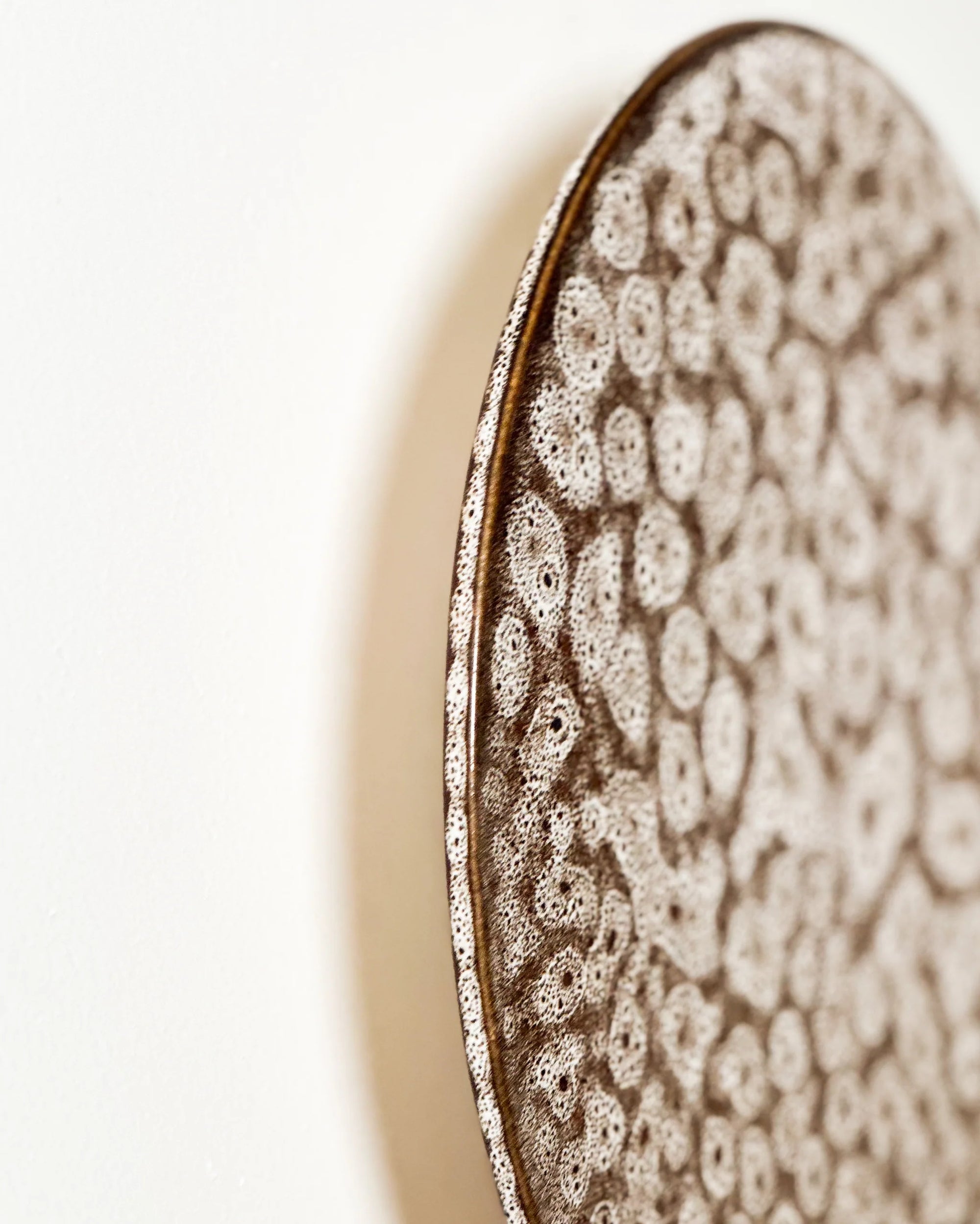 Ceramic Disc Wall Light
