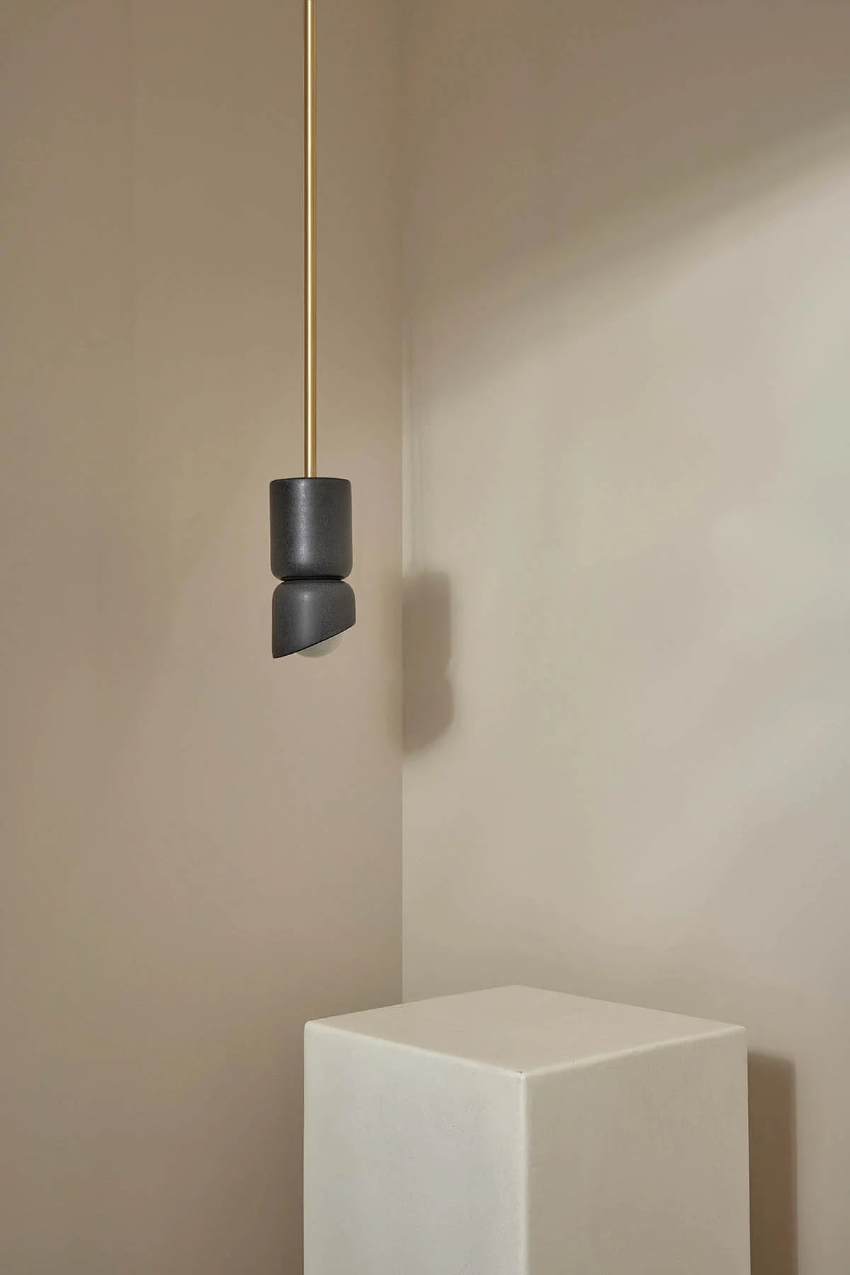 Terra 1.5 Pendant Light Solid Rod