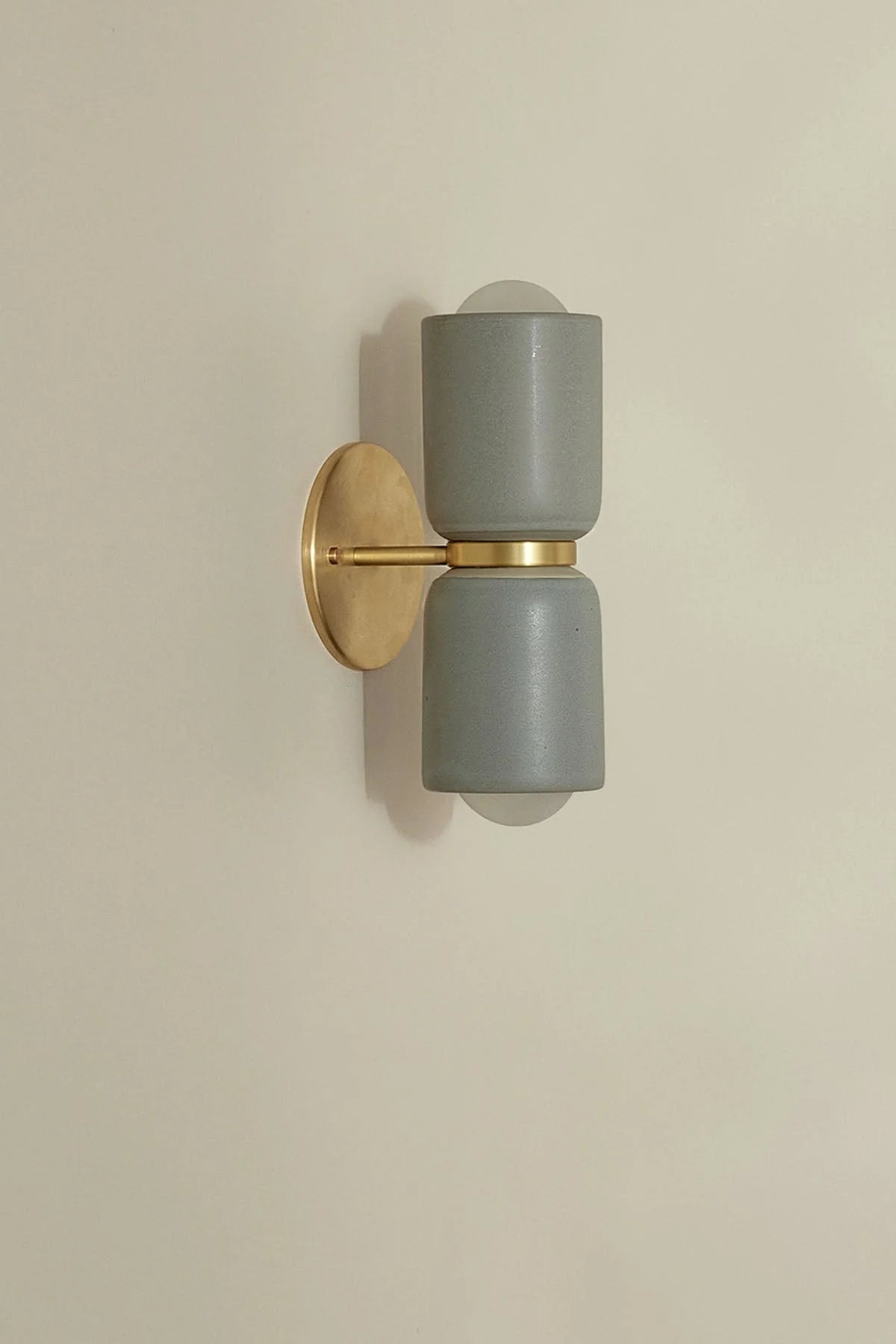 Terra 2 Wall Light