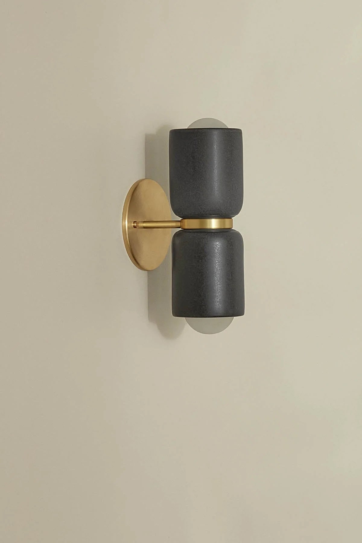 Terra 2 Wall Light