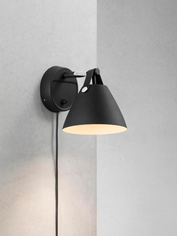 The Kettle Wall Light | Black or White